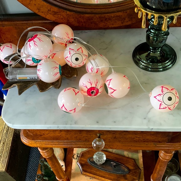 Martha Stewart Halloween Eyeball Stringlights - Picture 2 of 7